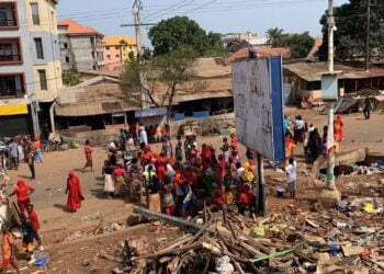 Economie : Après la colère des femmes, le marché de Cobayah fermé et placé sous scellé (Ministre de l’Urbanisme) !!!