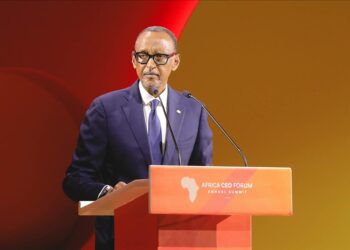 Rwanda : Paul Kagamé a présenté officiellement sa candidature à la présidentielle!!!