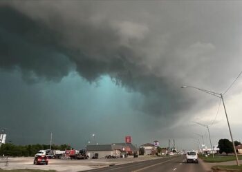États-Unis : Importantes pannes d&rsquo;électricité au Texas après les intempéries dévastatrices du week-end