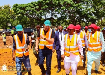 En visite à Labé, le Ministre Ousmane Gaoual annonce : ‘’notre pays aura bientôt une compagnie aérienne’’ !!!