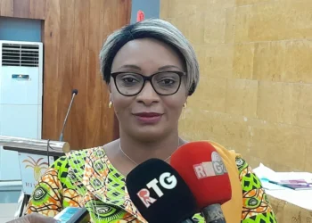 Guinée : « Certains partis politiques ont leurs sièges dans des salons…. » révèle Djénab Touré du MATD !!!