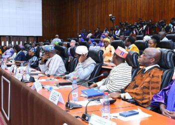 CNT : Présentation officielle de l&rsquo;Avant-proposition de la nouvelle Constitution (Vidéo)!!!