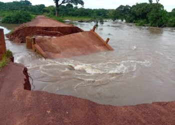 Urgent/Kérouané : Le pont de Fradou a cédé (images) !!!