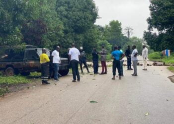 Fria : Des jeunes manifestent leur colère pour ‘’manque d’électricité’’!!!