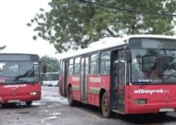 Transports : Sur 50 bus offerts par la Turquie à la Guinée, seulement 2 qui roulent à date, et le personnel en grève !!!