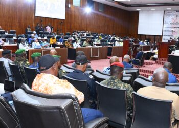 Education : Le paiement des bourses des étudiants guinéens à l’étranger au centre des préoccupations des conseillers nationaux du CNT (réactions) !!!