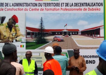 Infrastructures : Pose de la première pierre pour la construction d’une école professionnelle publique à Dubréka !!!
