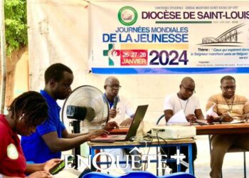 Journée internationale de la jeunesse 2024. Le Thème 2024 est : ‘’Des clics au progrès : les parcours numériques des jeunes pour le développement durable’’.