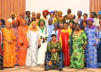 Avant-projet : les femmes du REFAMP s’approprient du contenu du document!!!