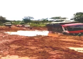 Calvaire des usagers sur les routes de Dinguiraye : La préfecture coupée du reste du pays (constat) !!!