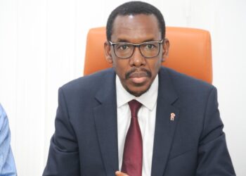 EDG S.A : Le nouveau DG Elhadj Gando Barry officiellement installé dans ses fonctions !!!