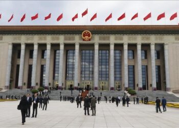 La Chine approuve de repousser “graduellement“ de l&rsquo;âge de départ à la retraite des fonctionnaires!!!