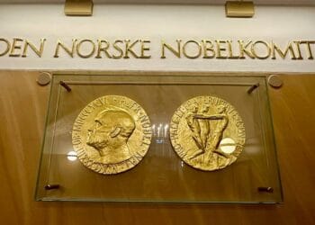 Le prix Nobel de la paix décerné aux survivants des bombardements d’Hiroshima et de Nagasaki !!!