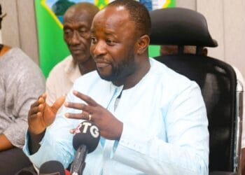 Fête de l’an 66 de l’indépendance de la Guinée : Une augmentation salariale à partir du mois de Décembre 2024, selon le Ministre Faya François Brouno !!!