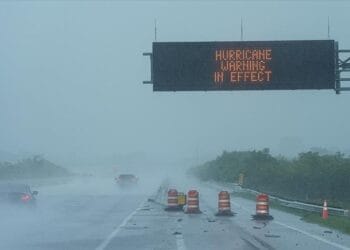 Floride: le passage de l’ouragan Milton prive d’électricité plus de 2,5 millions de foyers!!!