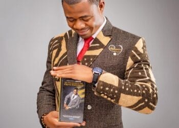 Puissance de ‘’l’Auto-Education’’, le Coach Simon Ouedraogo développe les grandes lignes de son ouvrage