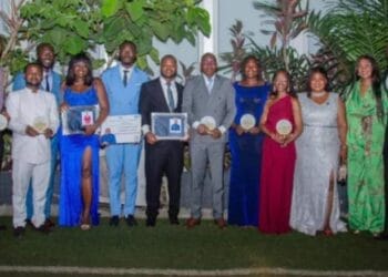La JCI Conakry Excellence rafle 7 prix aux Awards de la JCI Guinée