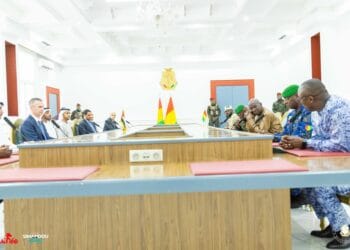 Guinée/Simandou 2040 : Une délégation émiratie conduite par le ministre des affaires étrangères reçue par le ministre directeur de cabinet de la Présidence