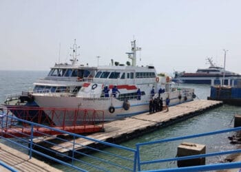 Transport : la ligne maritime Conakry-Kamsar inaugurée