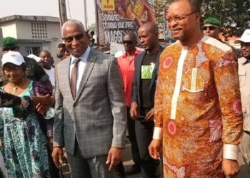 Guinée : Le PM en campagne de sensibilisation contre le gaspillage du courant électrique