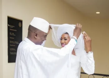 Divorce entre Sona Tata et Sékouba Kandia Kouyaté? voici la réaction de Simbo sur la télé WestAfrica