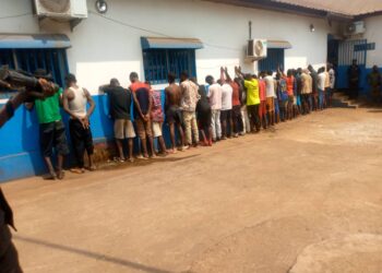 Commissariat de Matoto : Près d’une trentaine de jeunes arrêtés