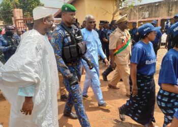 Immersion gouvernementale à Dinguiraye : une visite qui marque les esprits, mais…