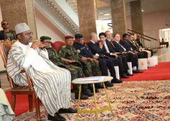 Troisième anniversaire du CNT : Les hommages du Président du CNT au Général Mamadi DOUMBOUYA