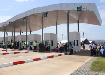 Infrastructures : Le pont unique de péage de Tanènè baptisé « Pont Général Mamadi Doumbouya »
