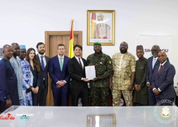 Guinée/Simandou 2040: Signature du contrat de construction de la route Faranah-Dabola de plus de 100 km