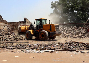 Kankan/Cris de cœur des déguerpis du marché Dibida : ‘’ Nous étions trois (3) femmes dans ce magasin et nous ne savons plus où aller ’’, déplore Mariama Diawara