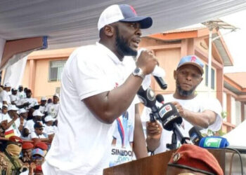 Général Amara Camara à Mamou : « Nous devons tous être des acteurs de développement de notre pays »