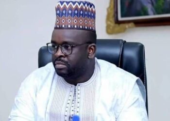 Guinée:L’heure des grands choix, l’appel du destin national (une tribune de Lansana Diawara)