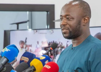 Journée internationale du travail: le ministre François Bourouno parle de la création de plus de 50 000 emplois sur le méga projet Simandou (discours)