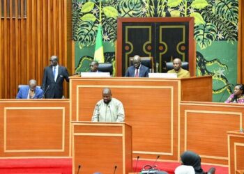 Loi de finances rectificative 2025 : 126 députés votent pour, 11 contre