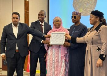 Réformes minières sous le CNRD : Un satisfecit décerné au Gl Mamadi Doumbouya depuis Dubaï