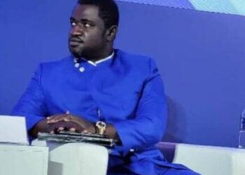 Persévérance : Biboum Jean François Lauréat du Prix de la Personnalité Patriotique de l’Afrique