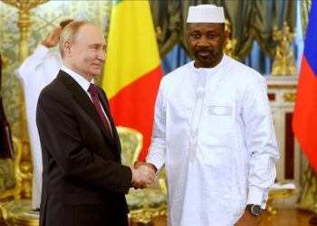 La Russie et le Mali signent trois accords de coopération