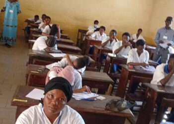 Baccalauréat unique : 12 972 candidats dont 6 197 filles affrontent les épreuves à Matoto