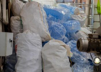 Guinée : Lorsque l’apparence des sachets nous privait de voir la réalité du terrain avec des déchets où sont produites ces eaux ?