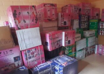 Forécariah : 64 cartons de médicaments prohibés saisis dans un minibus