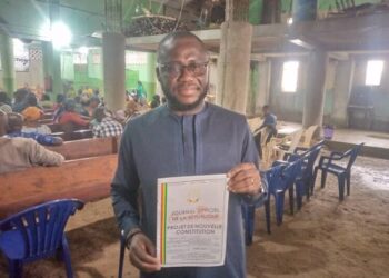 Vulgarisation du projet de nouvelle constitution : Dr Yaovi Afadodan Directeur des affaires juridiques et contentieux de EDG sur le terrain  