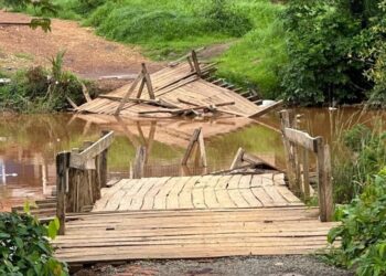 Boké : L’effondrement d’un pont isole plusieurs quartiers du centre-ville