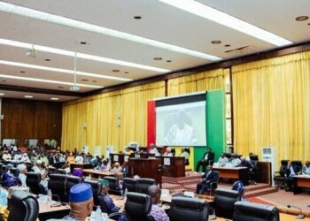 Campagne référendaire : une plénière spéciale convoquée ce lundi 8 septembre (communiqué)