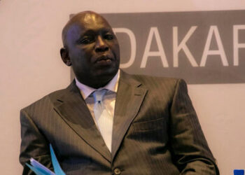 Le Sénégal lance un mandat d’arrêt international contre Madiambal Diagne (communiqué)