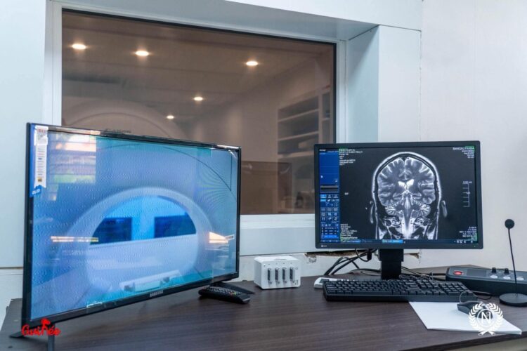 La CNSS met en service l’IRM haut champ 1,5 Tesla au Centre Cardio-Diagnostic Général Mamadi Doumbouya de Kankan
