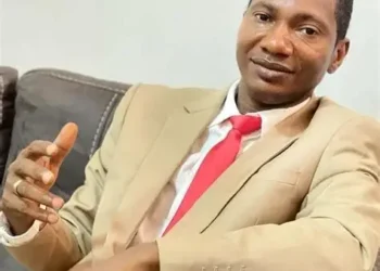 Nouvelle constitution : Bella Kamano appelle tous à voter OUI