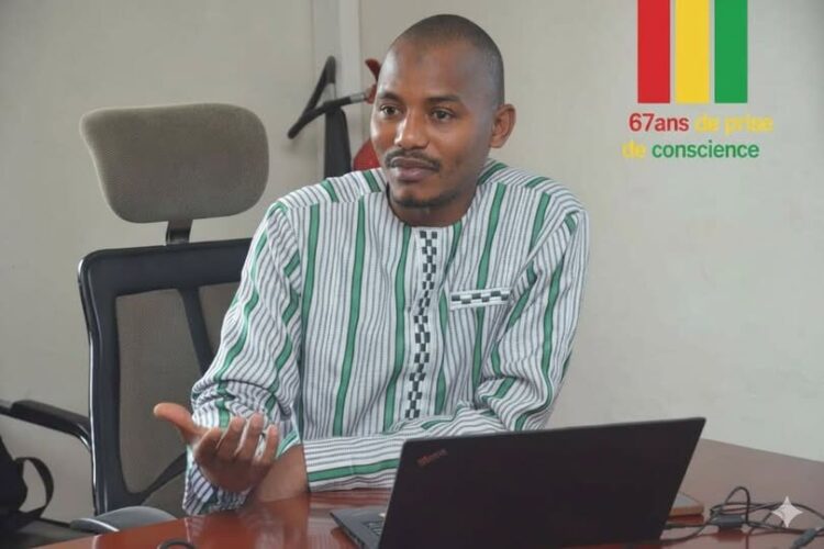 67 ans d’indépendance de la Guinée : Voici l’appel d’Alhassane Barry à la jeunesse