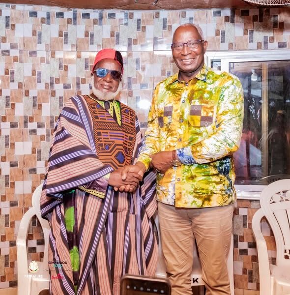 Beyla : la notabilité réaffirme son soutien au Président Mamadi Doumbouya