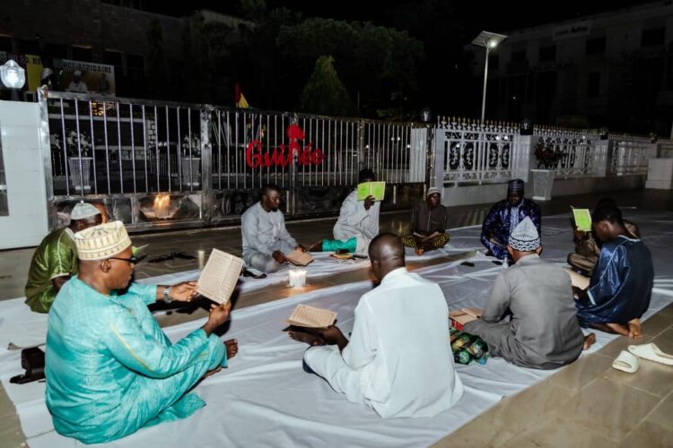 Kaloum: en reconnaissance des actions du CNRD, les habitants « réclament » la candidature de Gl Mamadi Doumbouya 